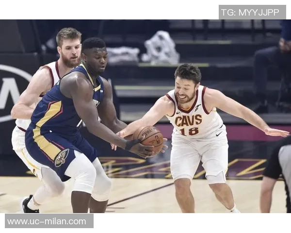 文班卡斯尔全力训练状态回暖前者缺阵对抗鹈鹕后者出战存疑